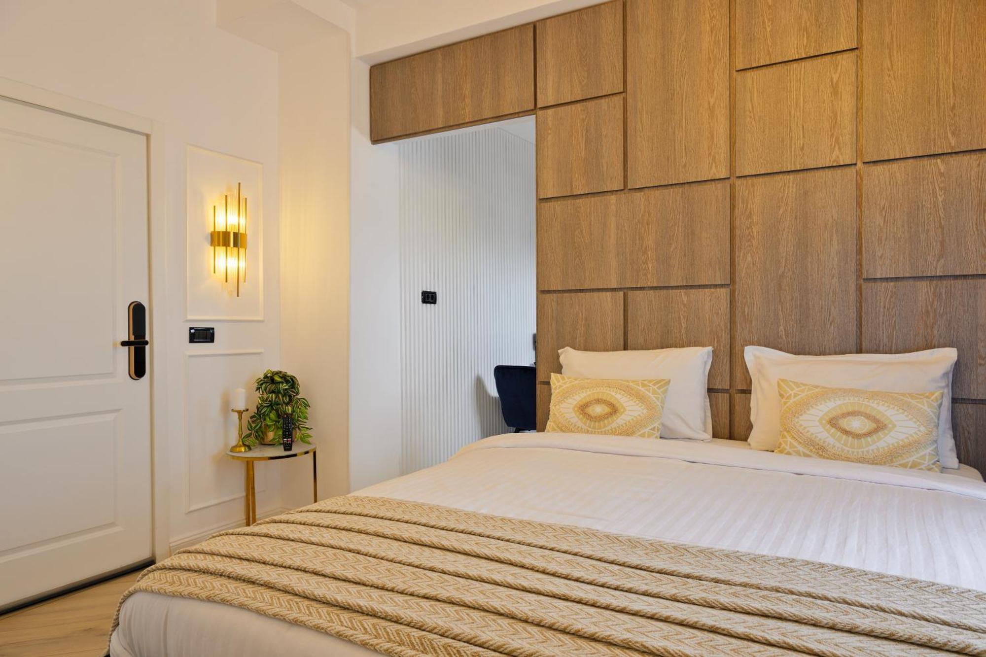 Royal - Luxury Apartment B - Old City - Victoriei Bucarest Extérieur photo