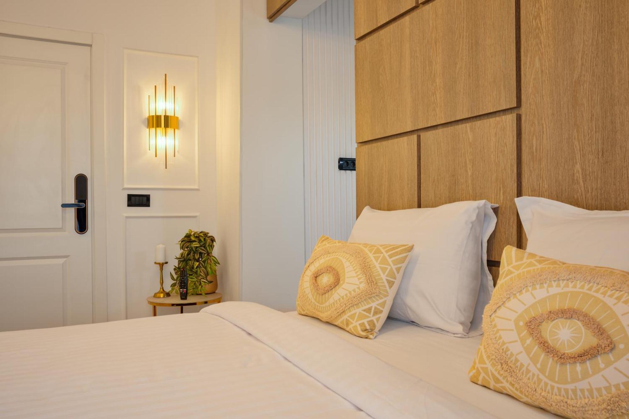 Royal - Luxury Apartment B - Old City - Victoriei Bucarest Extérieur photo